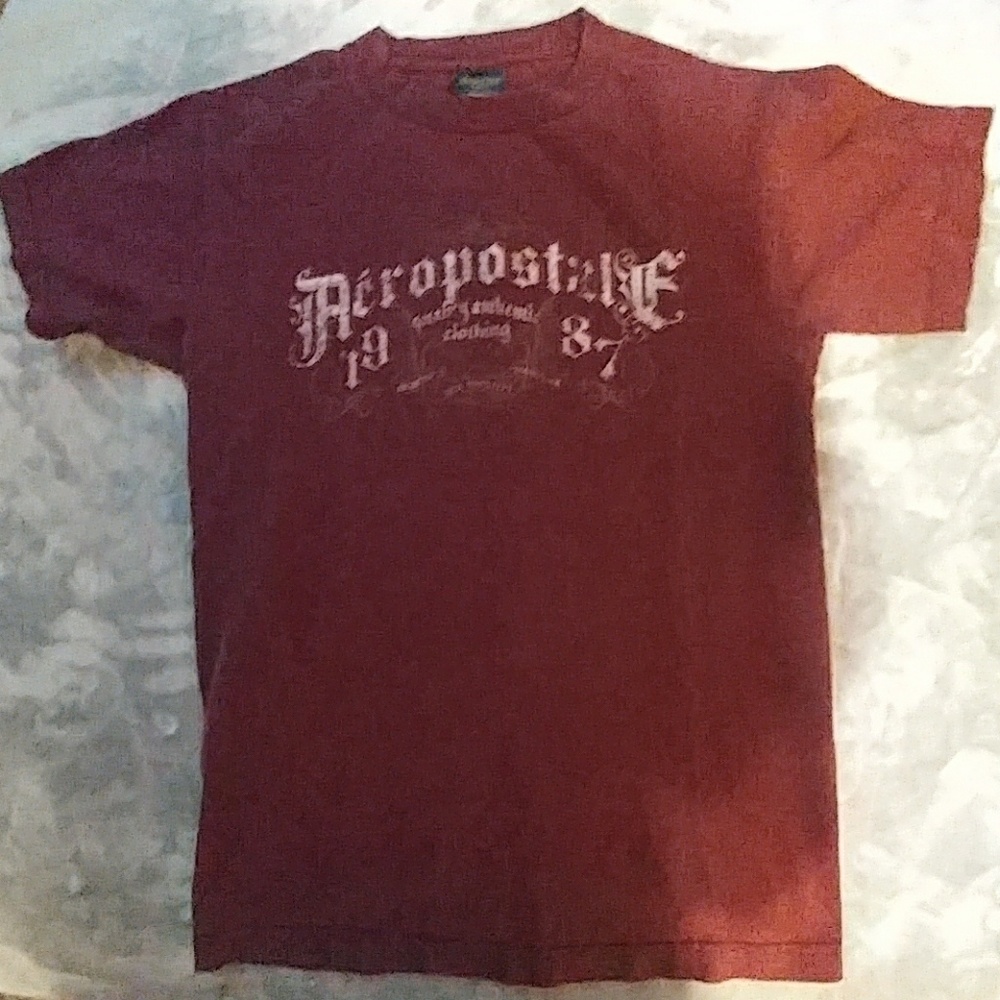 Aeropostale logo tee